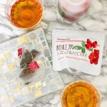 クリスマスのスイーツに、富士茶農業協同組合「和紅茶＋ローズヒップ＆ハイビスカスTB」が合いそう